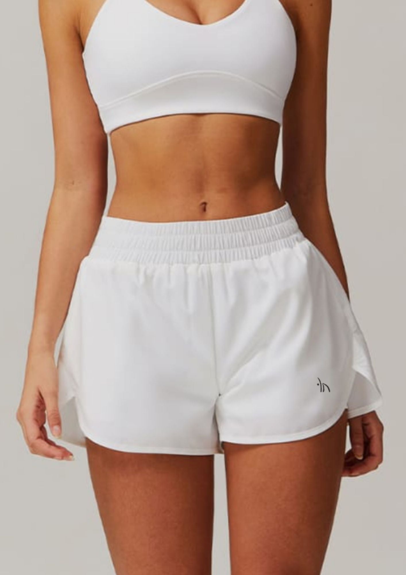 Noelia Short