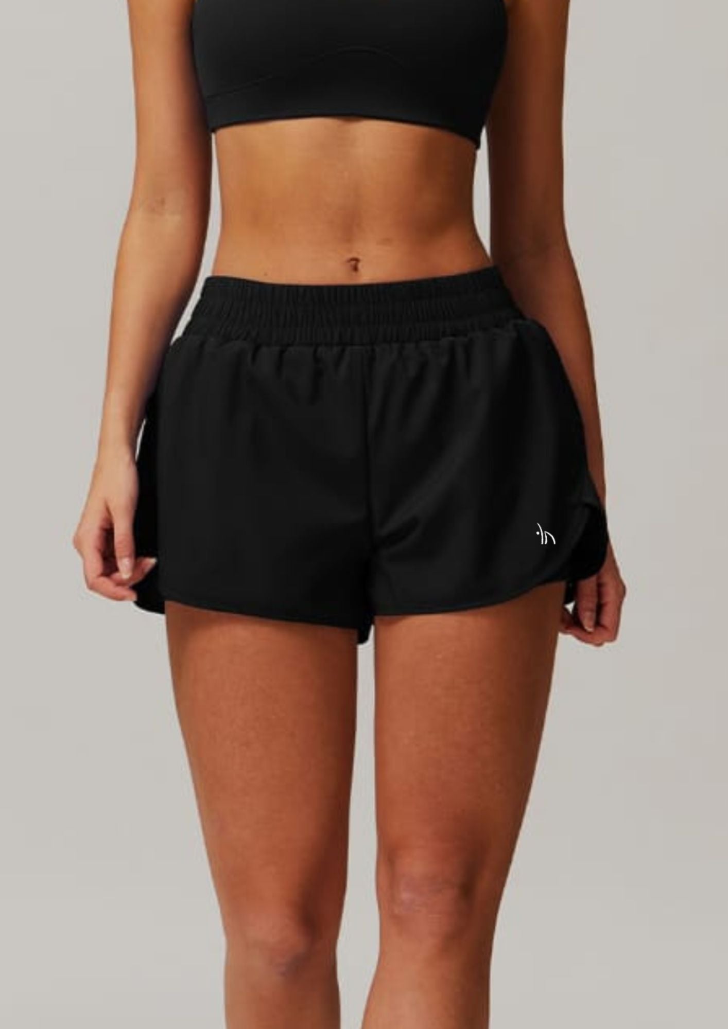 Noelia Short